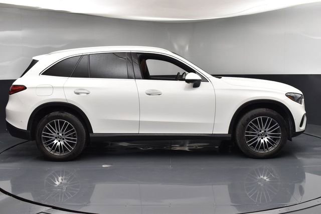 Used 2023 Mercedes-Benz GLC 300 4MATIC image 8