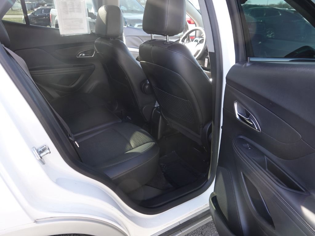 Used 2016 Buick Encore FWD image 19