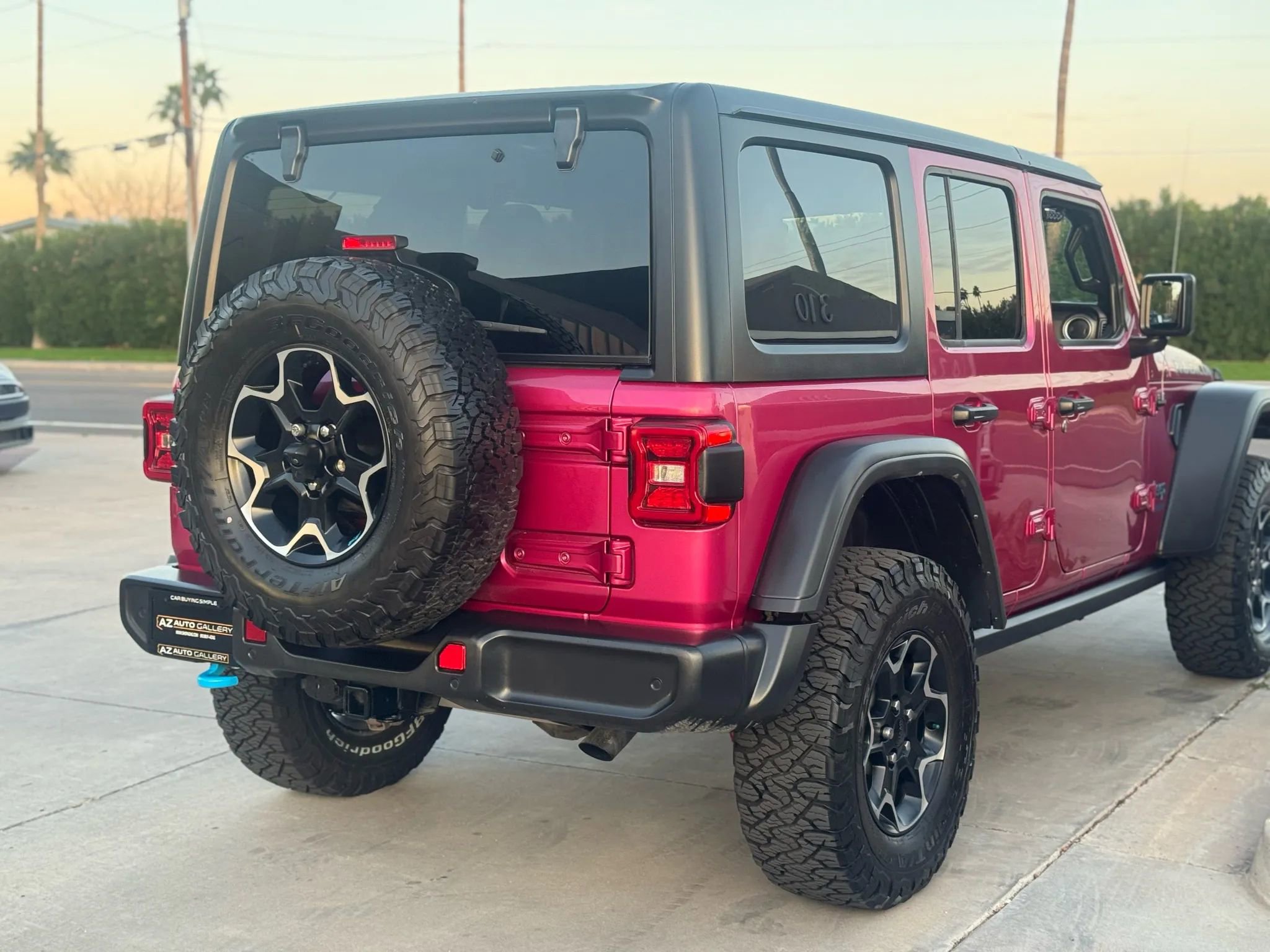 Used 2022 Jeep Wrangler Unlimited Rubicon 4xe w/ Safety Group image 47