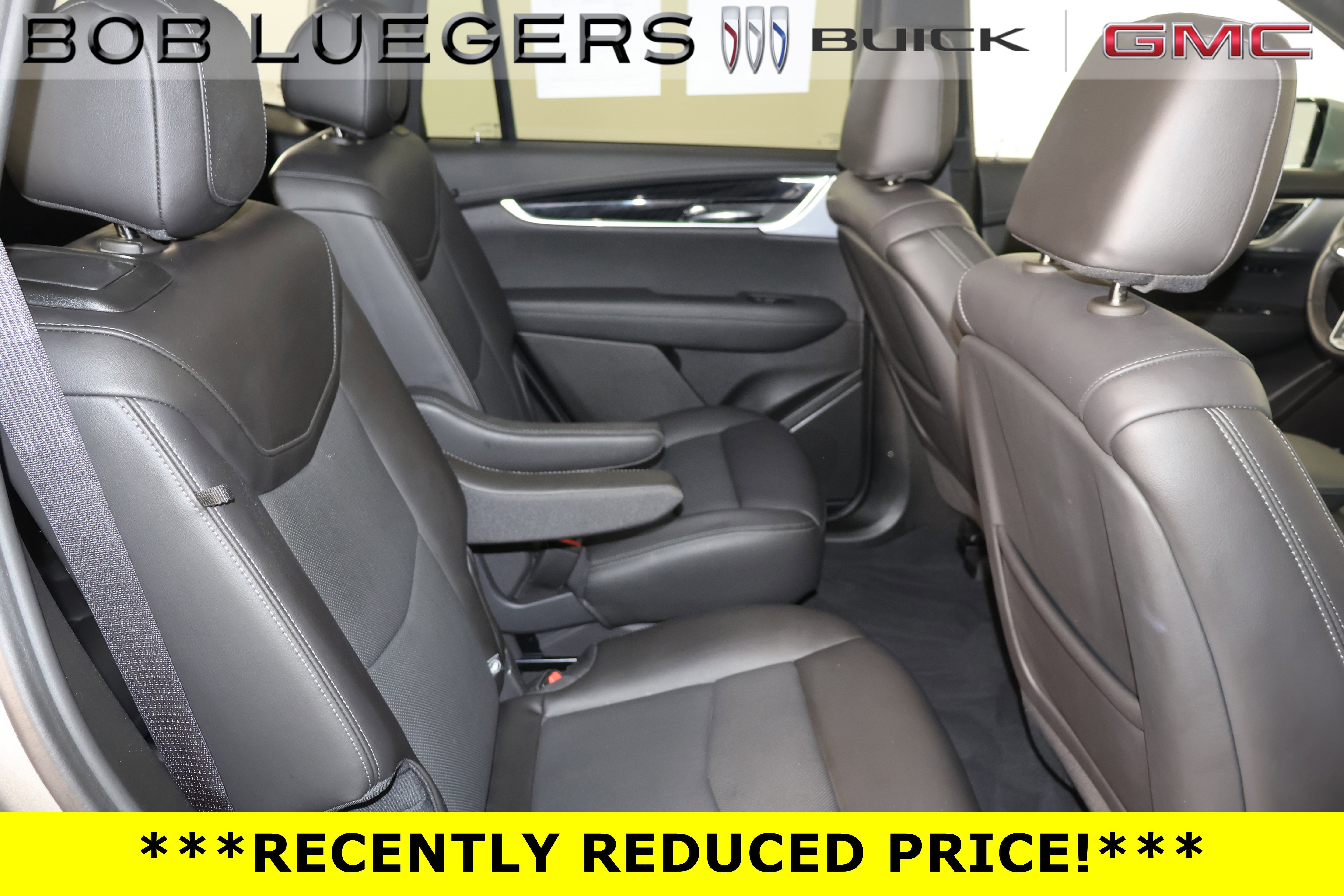 Certified 2025 Cadillac XT6 Premium Luxury FWD image 15