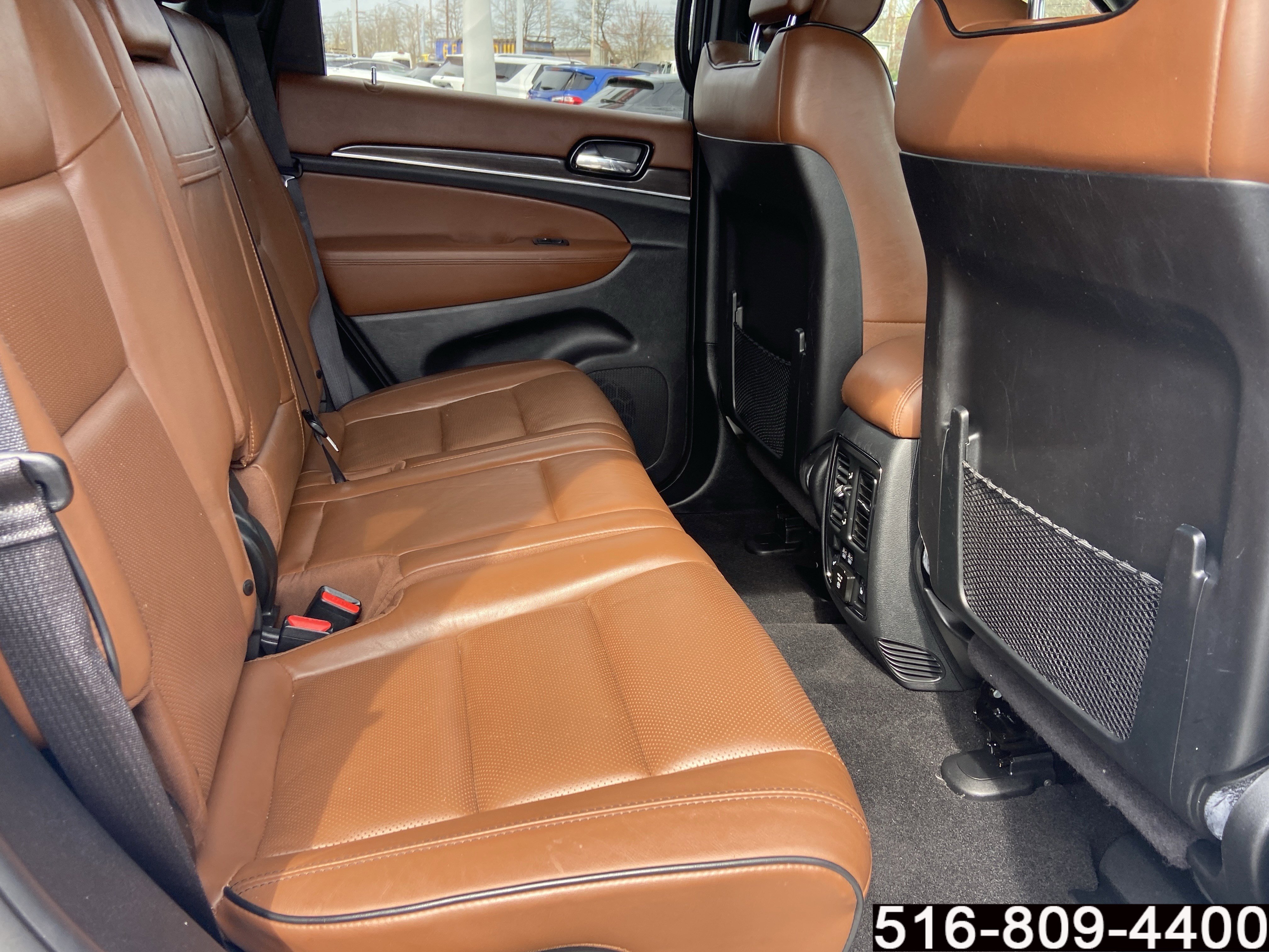 Used 2020 Jeep Grand Cherokee Overland AWD/4WD image 27