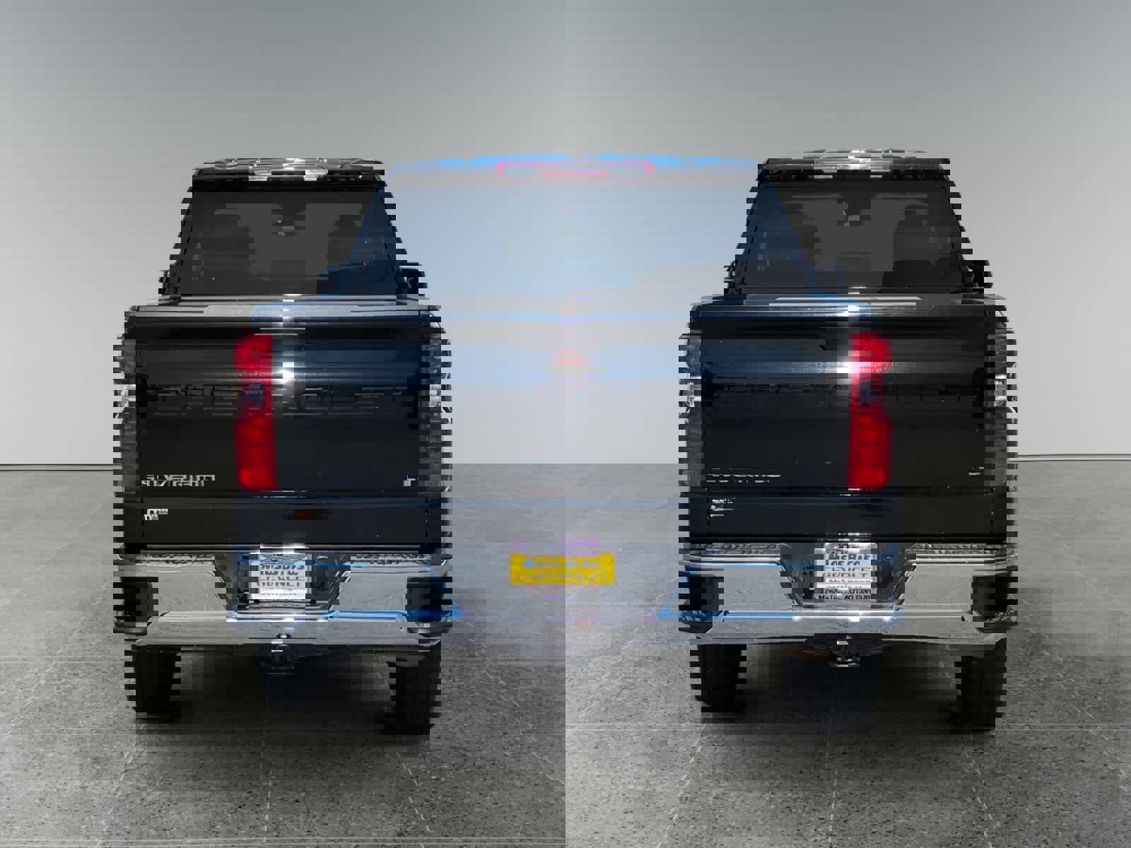 Used 2024 Chevrolet Silverado 1500 LT w/ Protection Package image 4