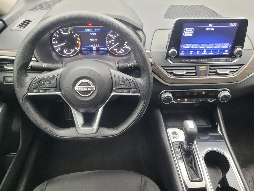 Used 2024 Nissan Altima 2.5 SV image 22