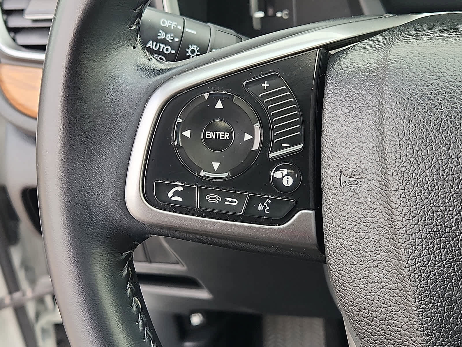 Certified 2017 Honda CR-V EX-L image 23