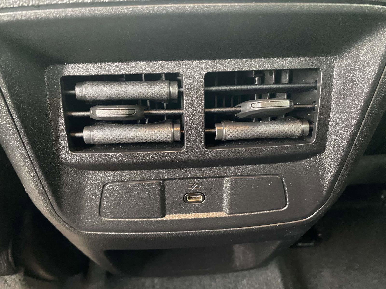 Used 2024 Chevrolet Colorado LT w/ LT Convenience Package II image 13