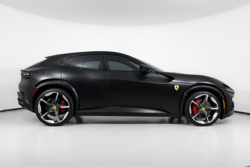 Used 2025 Ferrari Purosangue AWD/4WD image 10