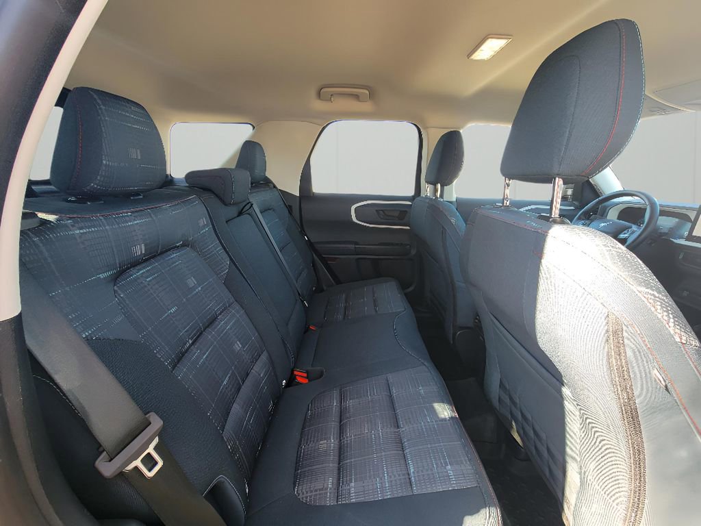 Used 2025 Ford Bronco Sport Heritage w/ Convenience Package image 32