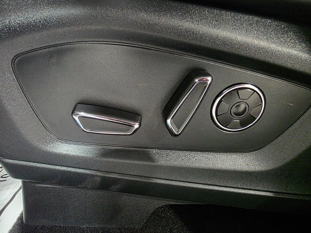 Used 2020 Ford Explorer Platinum image 20