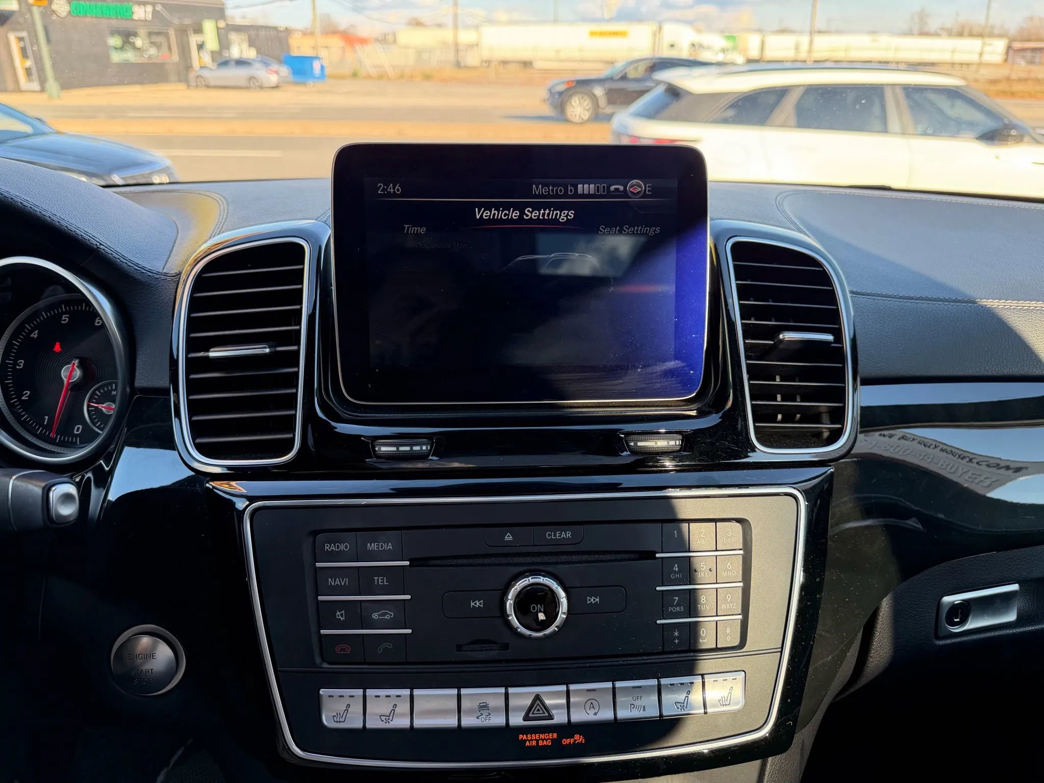 Used 2017 Mercedes-Benz GLS 550 4MATIC w/ Driver Assistance Package image 26