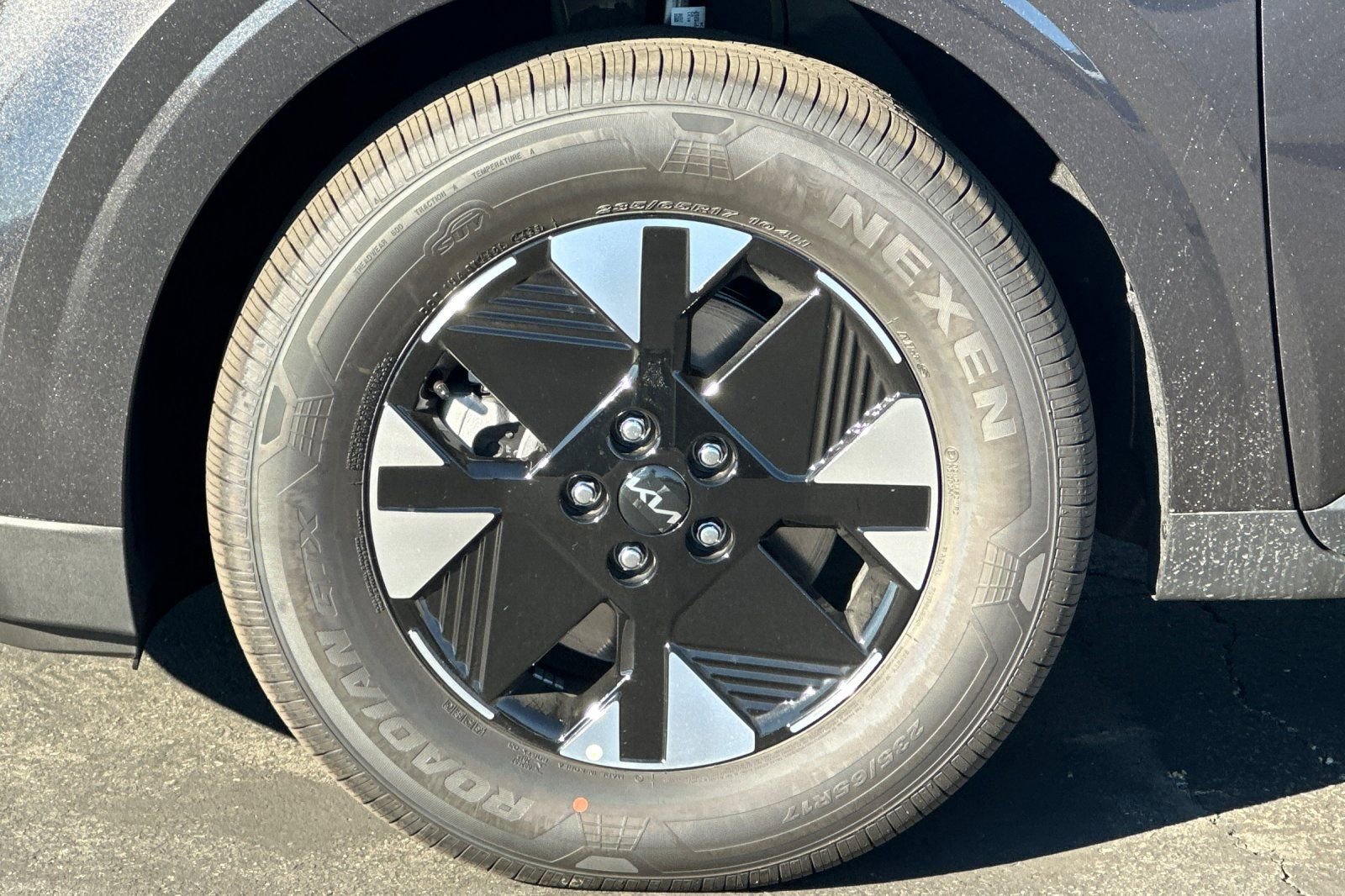 New 2026 Kia Carnival LXS image 27