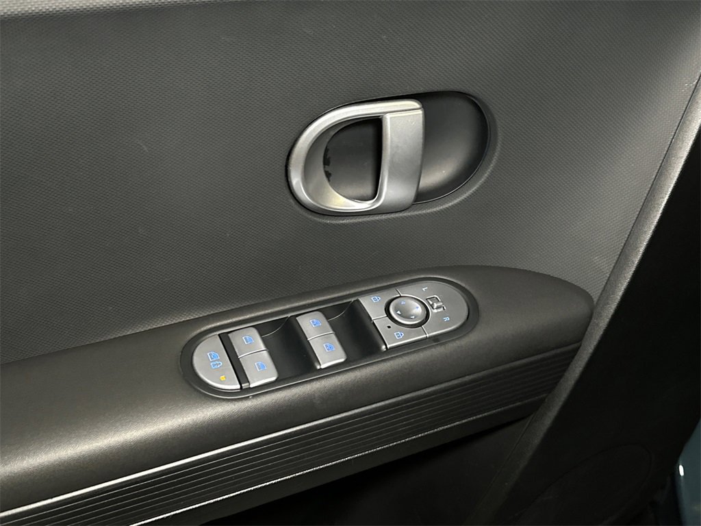 Used 2024 Hyundai Ioniq 5 SEL image 16