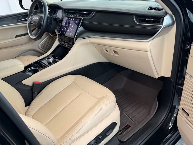 Used 2021 Jeep Grand Cherokee L Limited RWD image 15