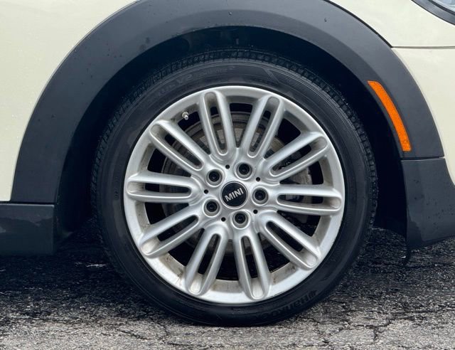 Used 2019 MINI Cooper S w/ Premium Package image 3