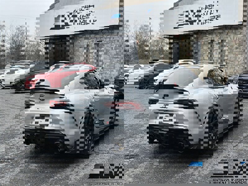 Used 2021 Toyota Supra Premium w/ Driver Assist Package image 9