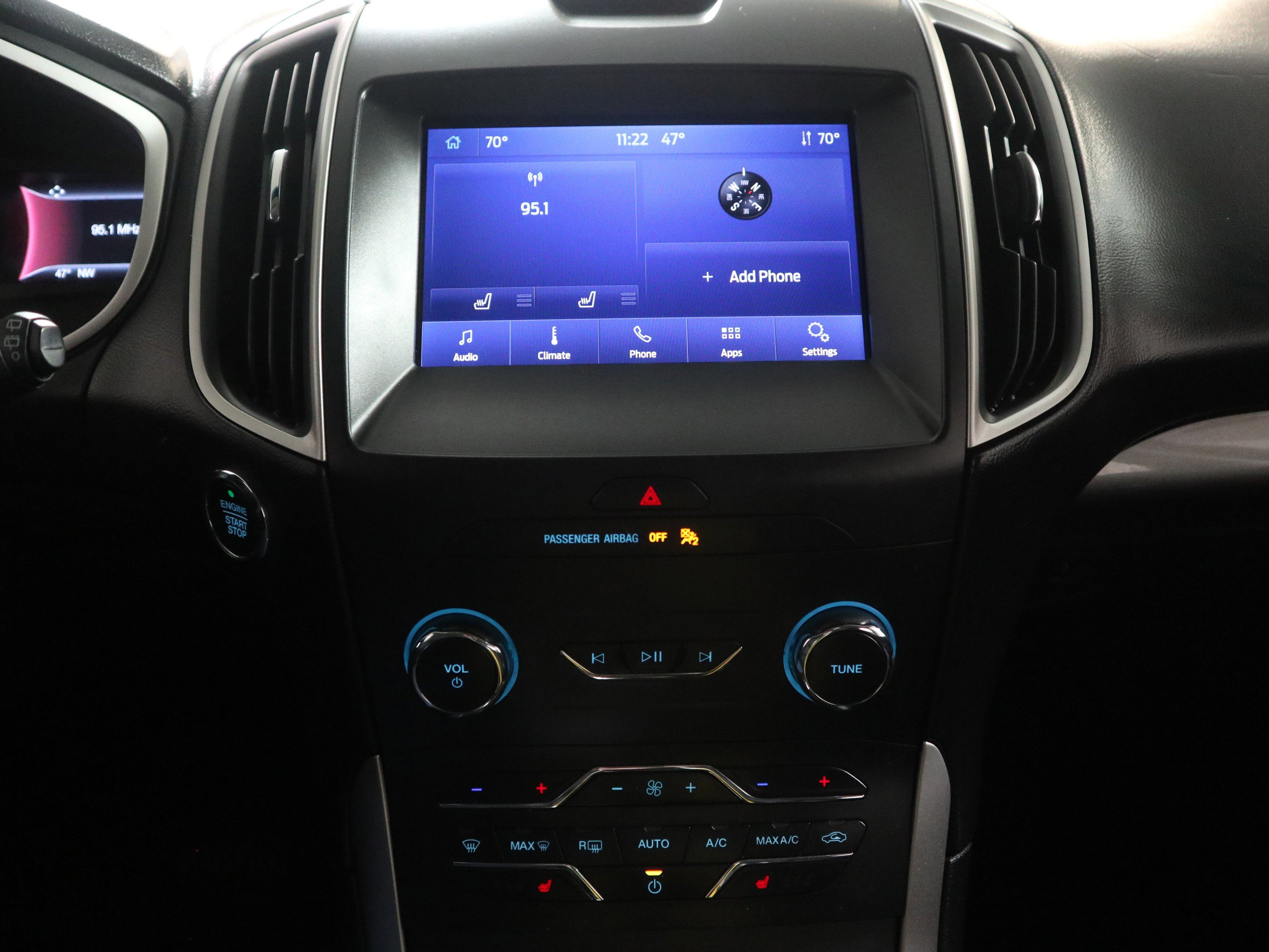 Used 2020 Ford Edge SEL image 23