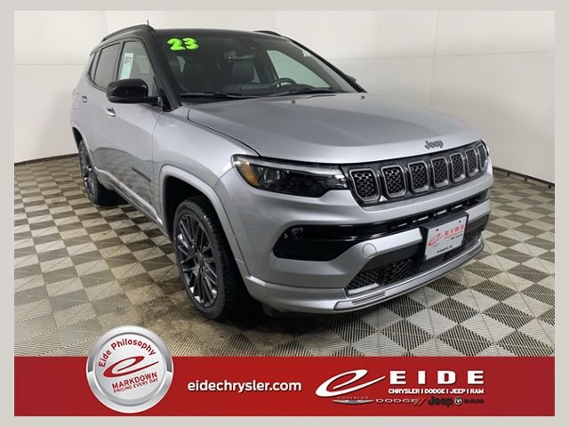 Used 2023 Jeep Compass High Altitude image 1