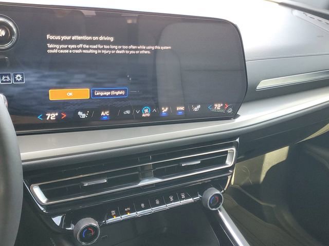 New 2025 Chevrolet Traverse LT w/ LPO, Floor Liner Package image 9