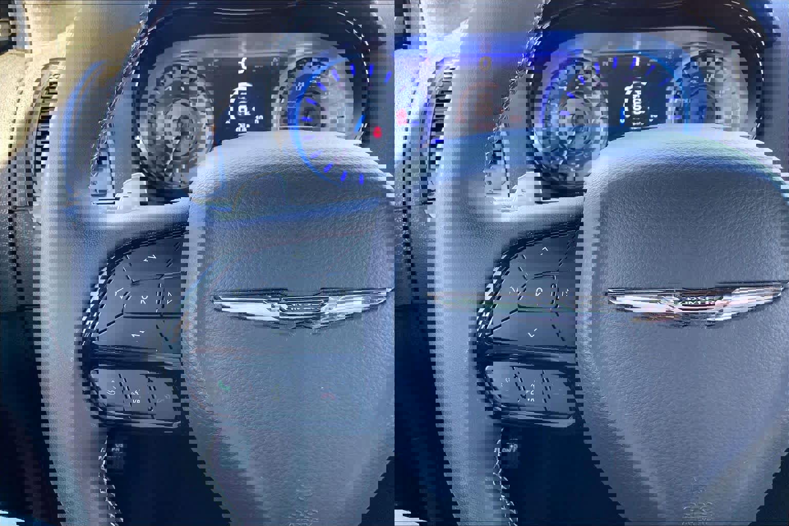 Used 2023 Chrysler 300 S image 23