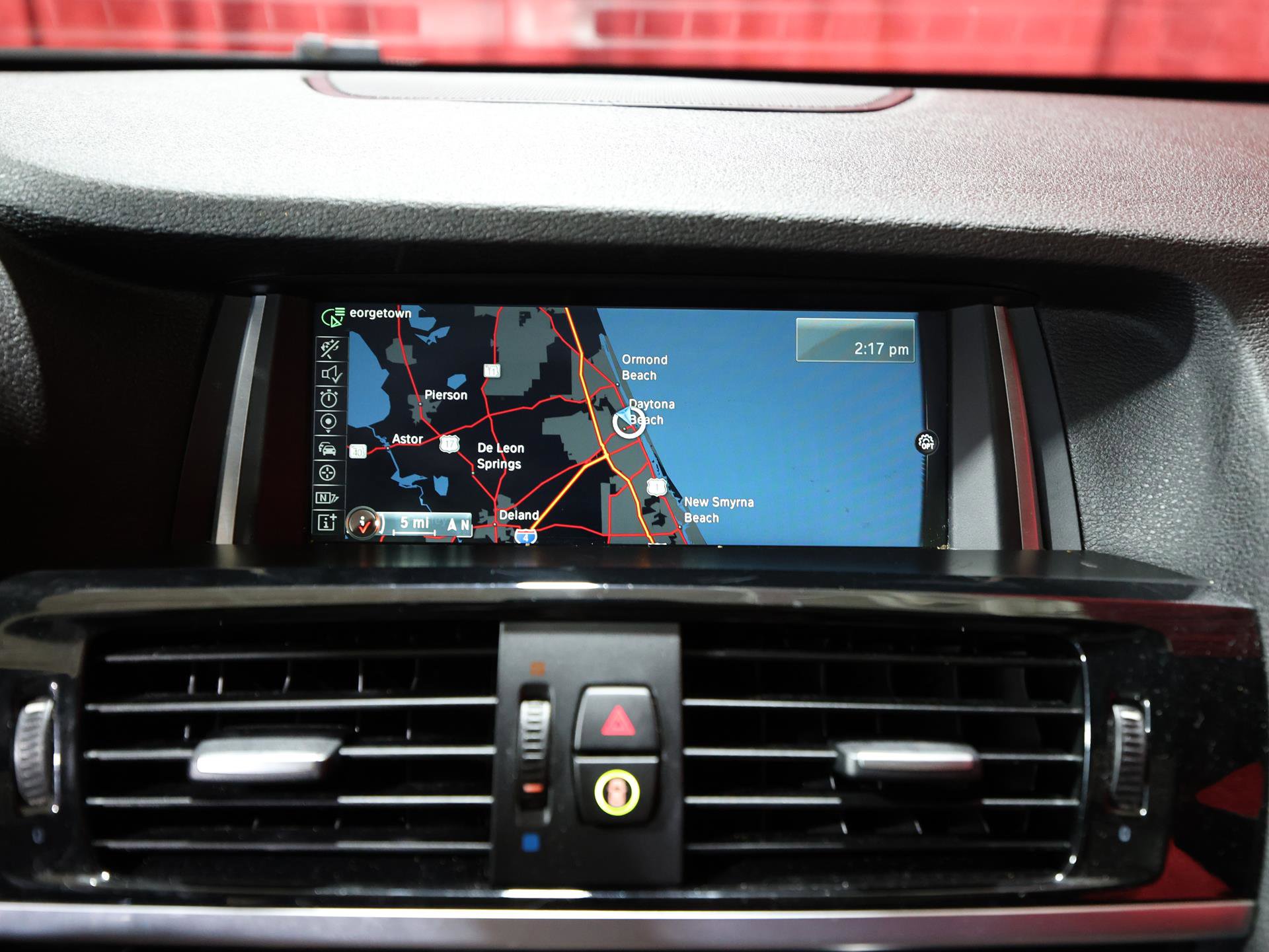 Used 2015 BMW X3 xDrive28d image 19