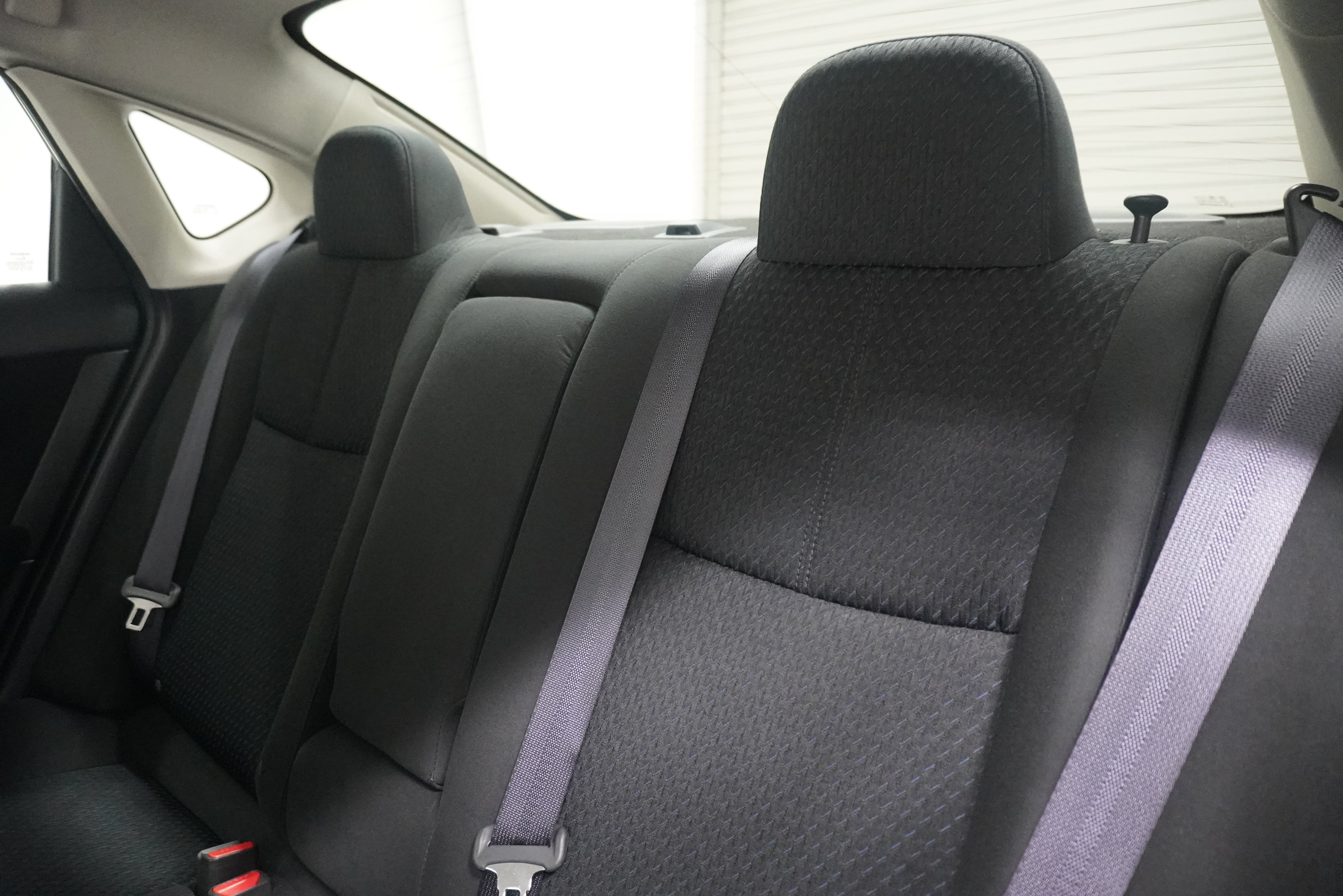 Used 2014 Nissan Sentra SR w/ SR Driver Package FWD image 13