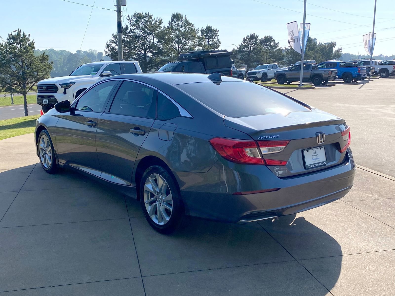 Used 2020 Honda Accord LX image 4