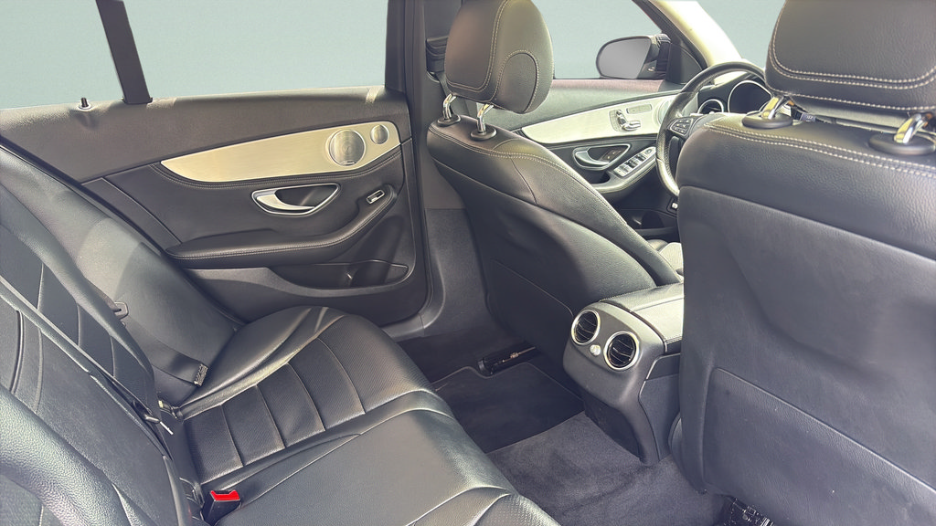 Used 2016 Mercedes-Benz C 300 4MATIC Sedan image 21