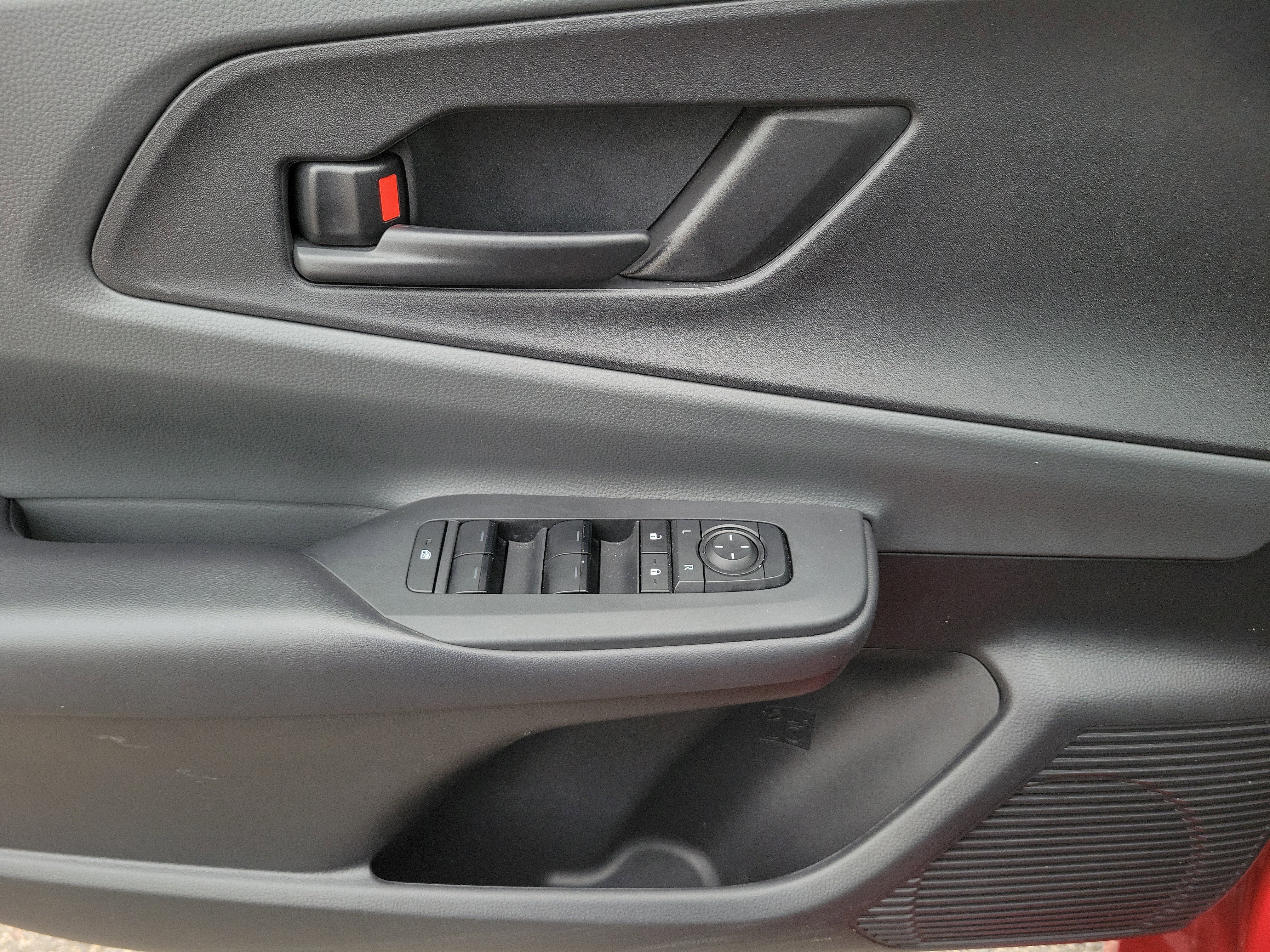 Used 2024 Toyota Prius LE image 16