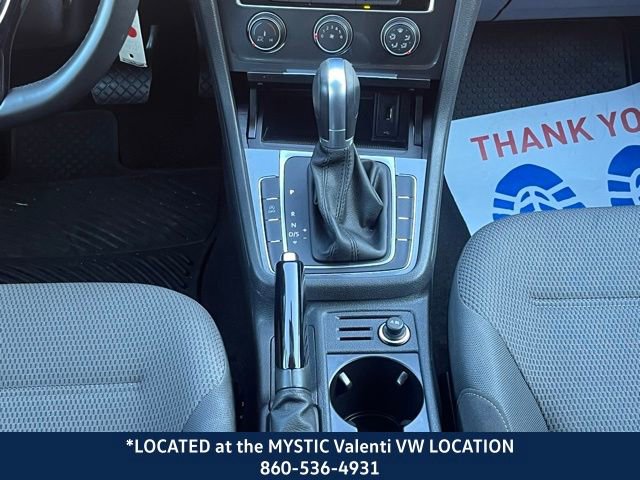 Used 2019 Volkswagen Golf S image 16