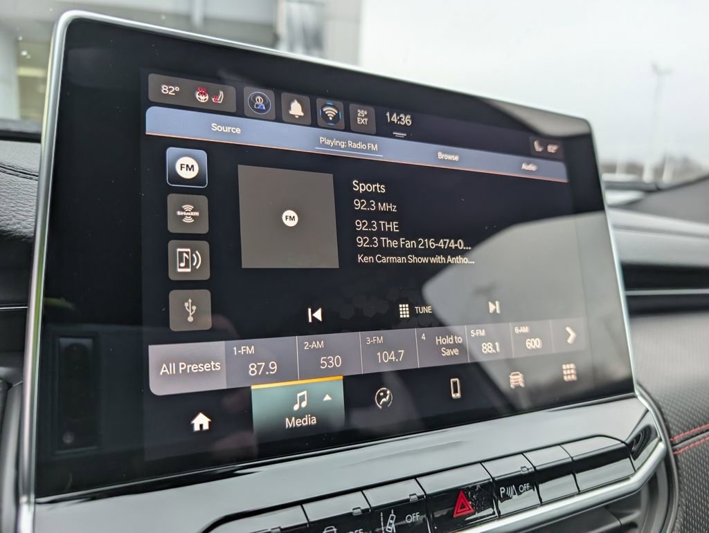 New 2026 Jeep Compass Trailhawk image 23