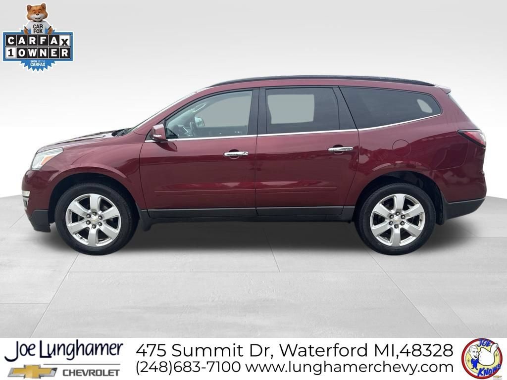 Used 2017 Chevrolet Traverse LT w/ Style and Technology Package FWD image 7