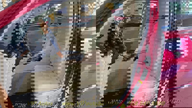 Used 2014 Lexus ES 300h w/ Premium Package w/Bamboo Trim image 14