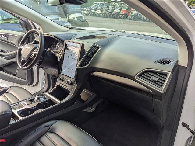 Used 2024 Ford Edge SEL AWD/4WD image 18