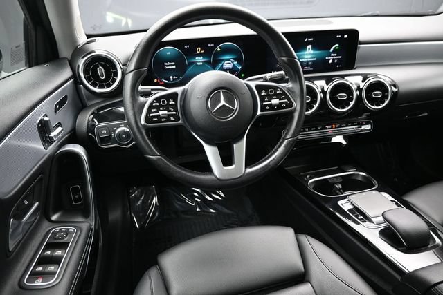 Used 2020 Mercedes-Benz A 220 image 16