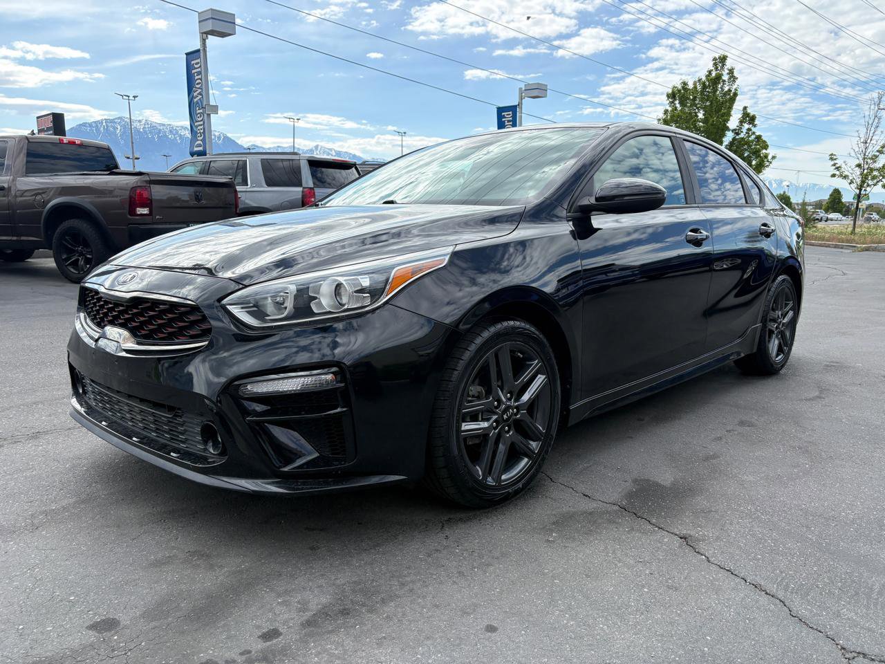 Used 2021 Kia Forte GT-Line FWD image 3