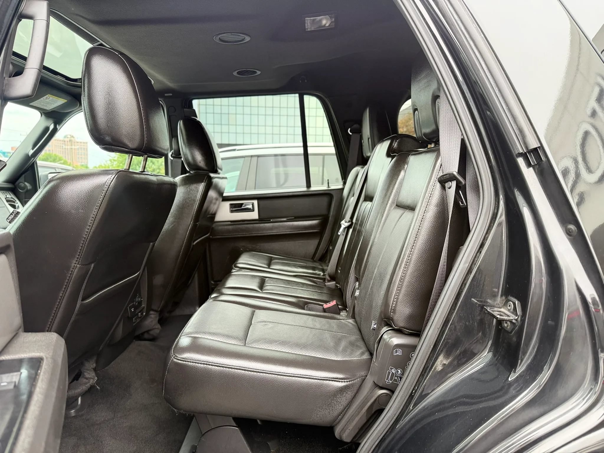 Used 2012 Ford Expedition Limited AWD/4WD image 25