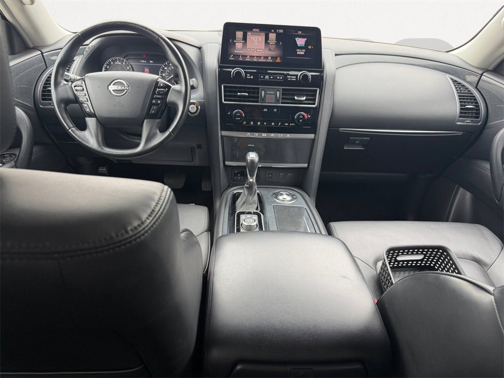 Used 2023 Nissan Armada SV image 3