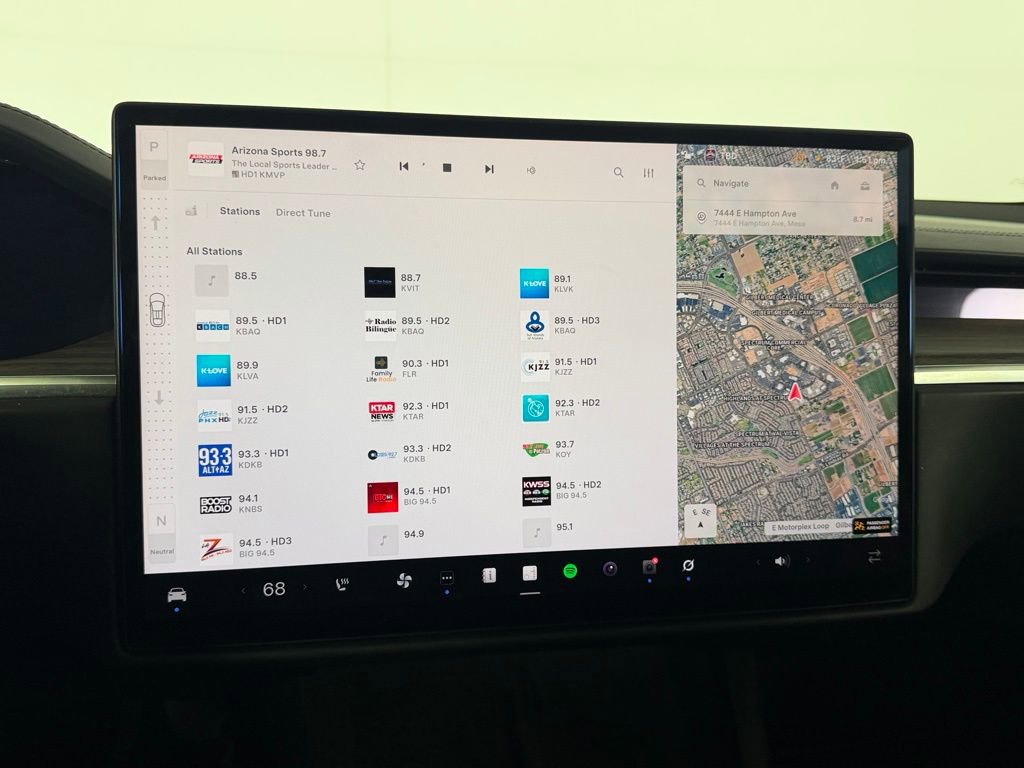 Used 2022 Tesla Model X Plaid AWD/4WD image 21