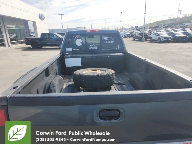 Used 2006 Chevrolet Silverado 3500 LT w/ Heavy-Duty Power Package image 15