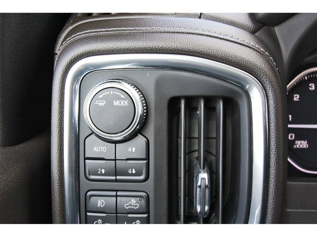 Used 2023 GMC Sierra 2500 SLT w/ SLT Convenience Package image 16