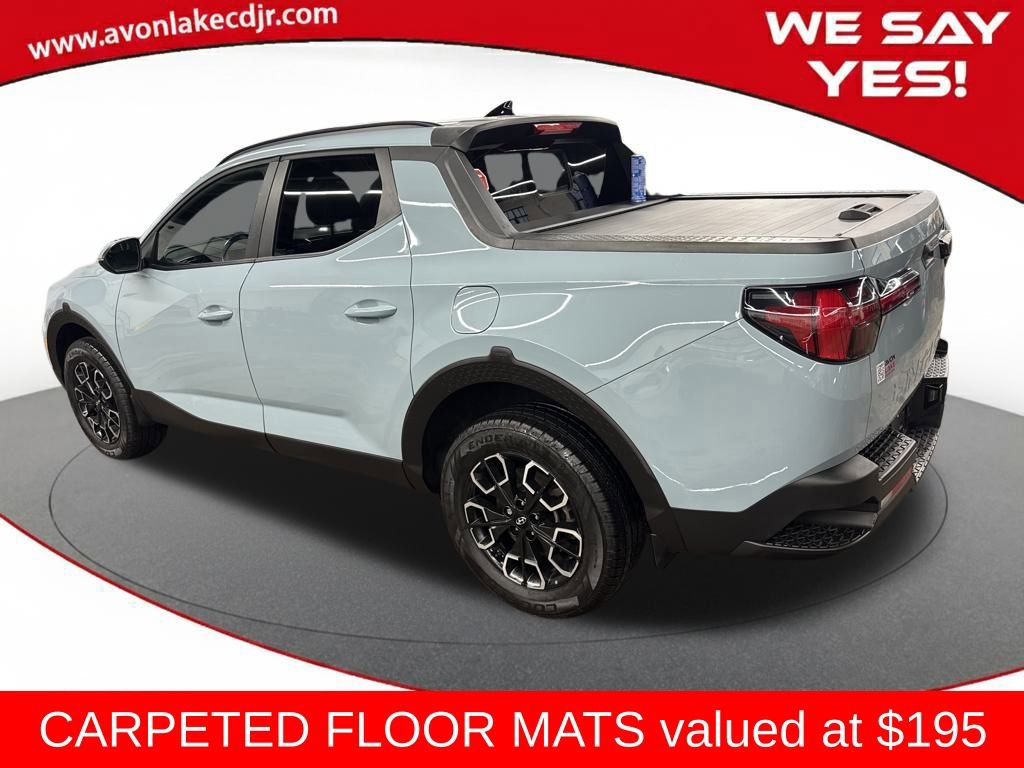 Used 2022 Hyundai Santa Cruz SEL Premium image 3