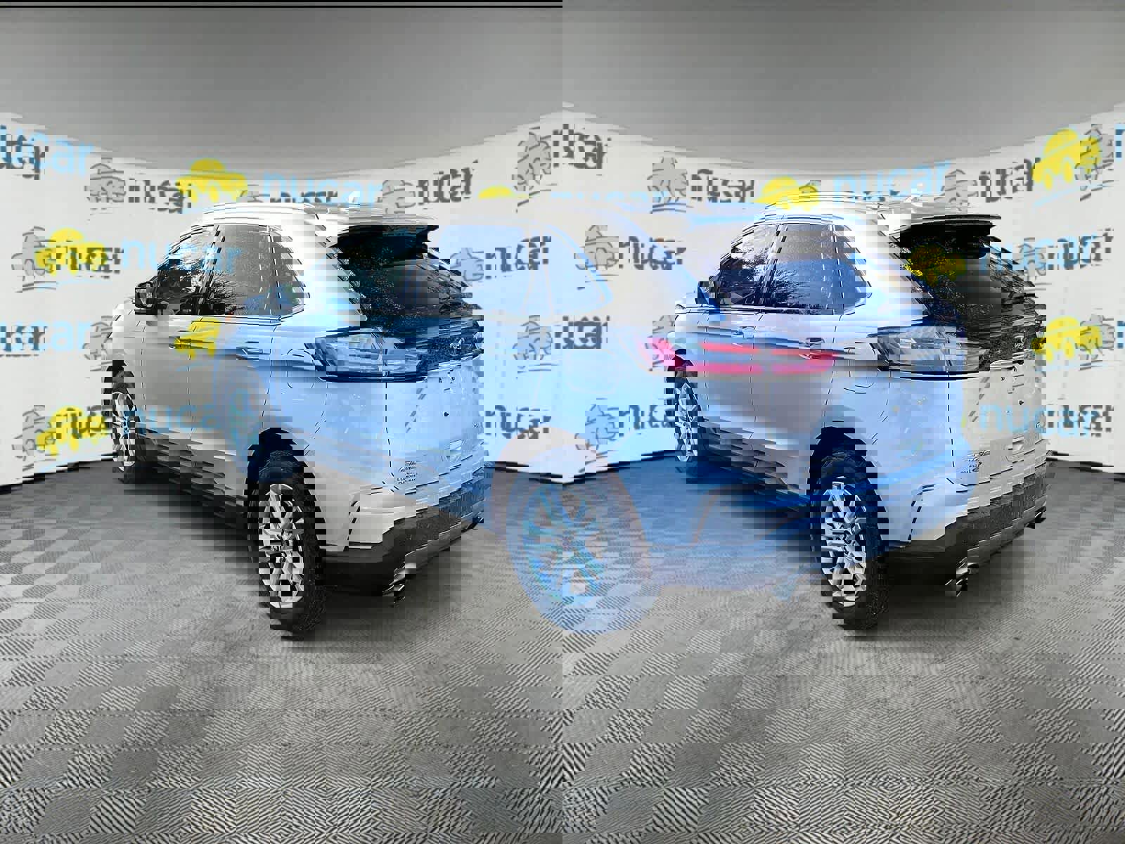 Used 2019 Ford Edge SEL w/ Equipment Group 201A image 3