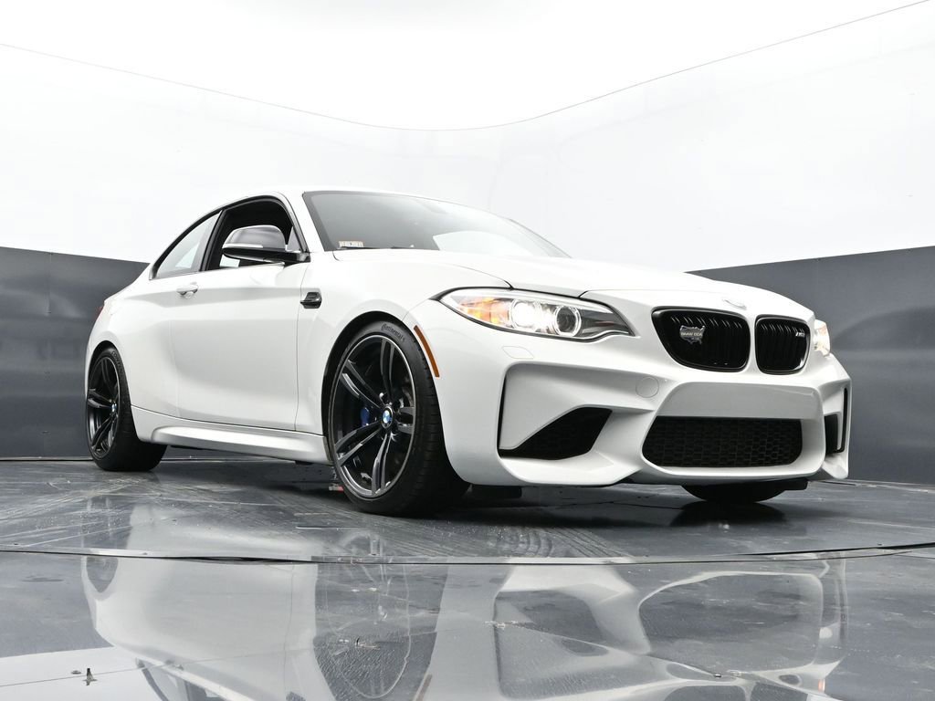 Used 2017 BMW M2 image 1