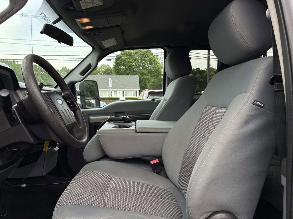 Used 2014 Ford F250 XLT w/ Snow Plow Prep Package AWD/4WD image 17