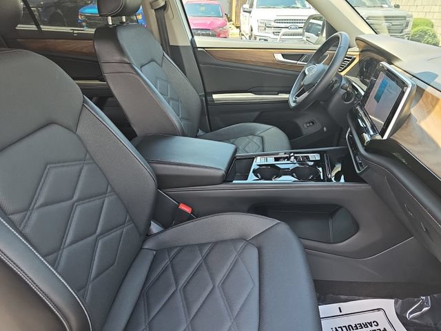 Used 2024 Volkswagen Atlas SE FWD image 11