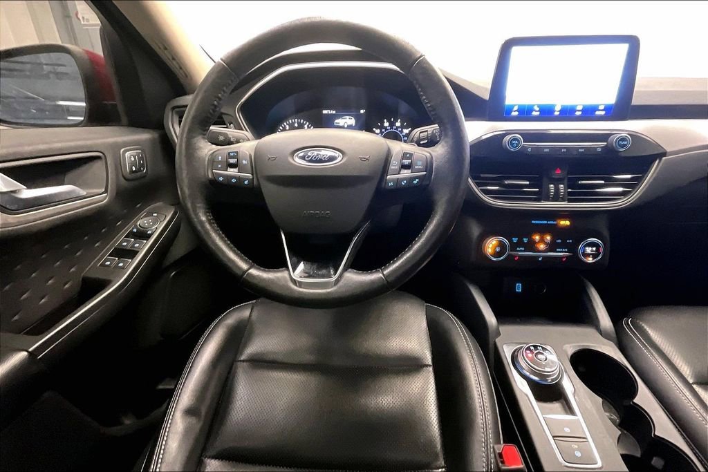 Used 2020 Ford Escape SEL AWD/4WD video 3