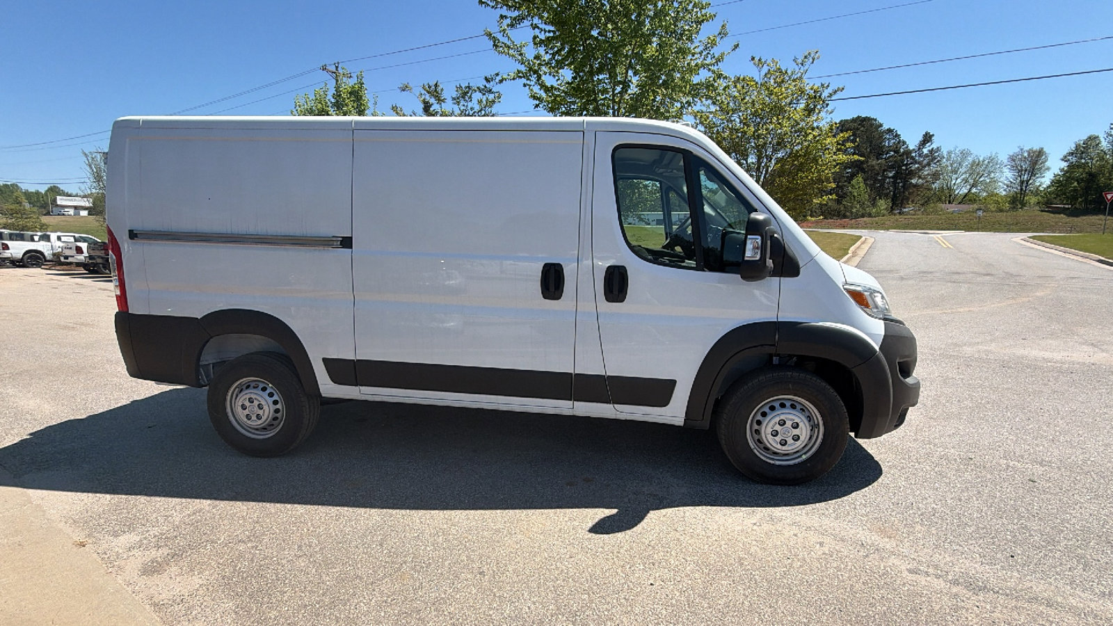 New 2026 RAM ProMaster 1500 w/ Convenience Group FWD image 7