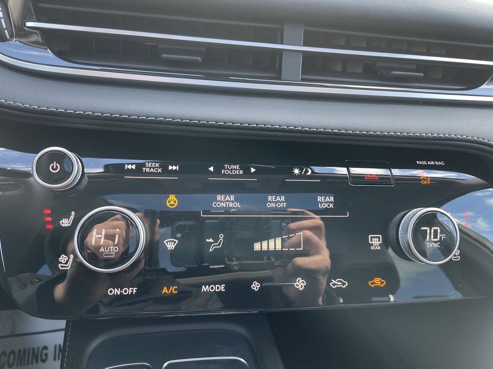 Used 2026 INFINITI QX60 Luxe w/ Cargo Package AWD/4WD image 31