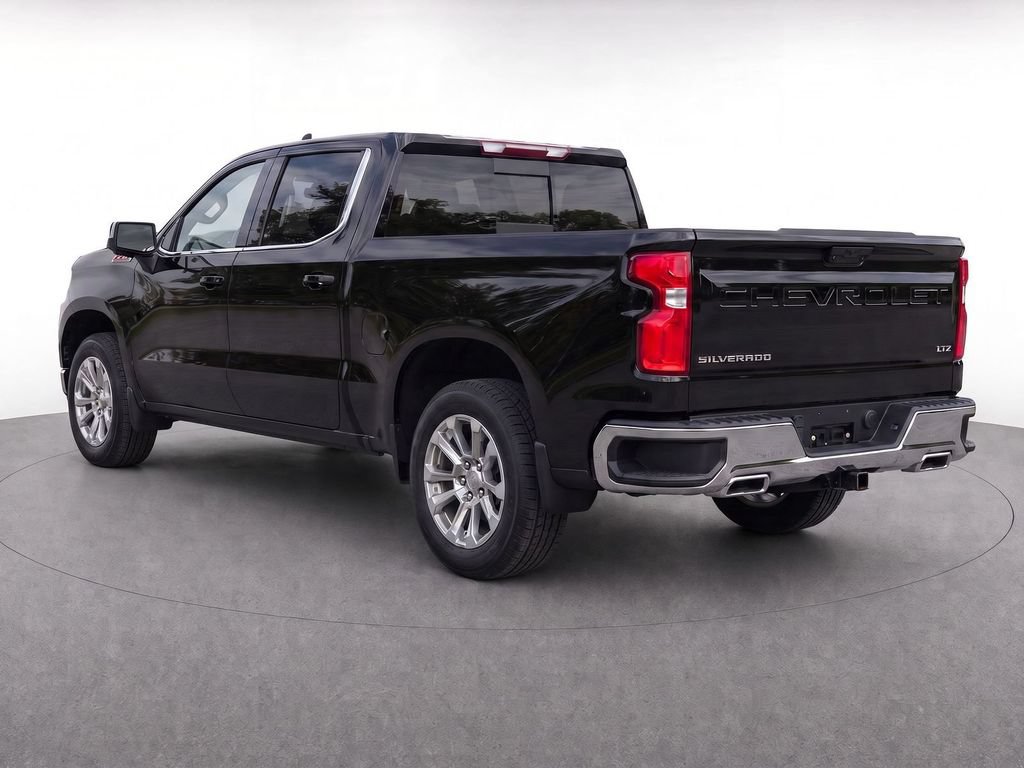Certified 2023 Chevrolet Silverado 1500 LTZ w/ LTZ Convenience Package II AWD/4WD image 4