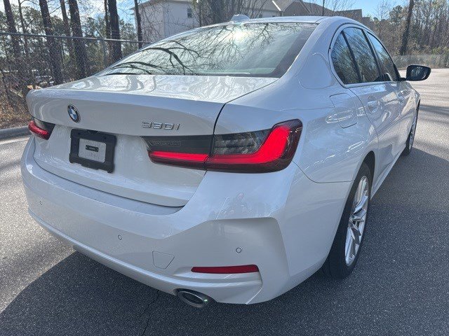 Used 2024 BMW 330i Sedan image 13