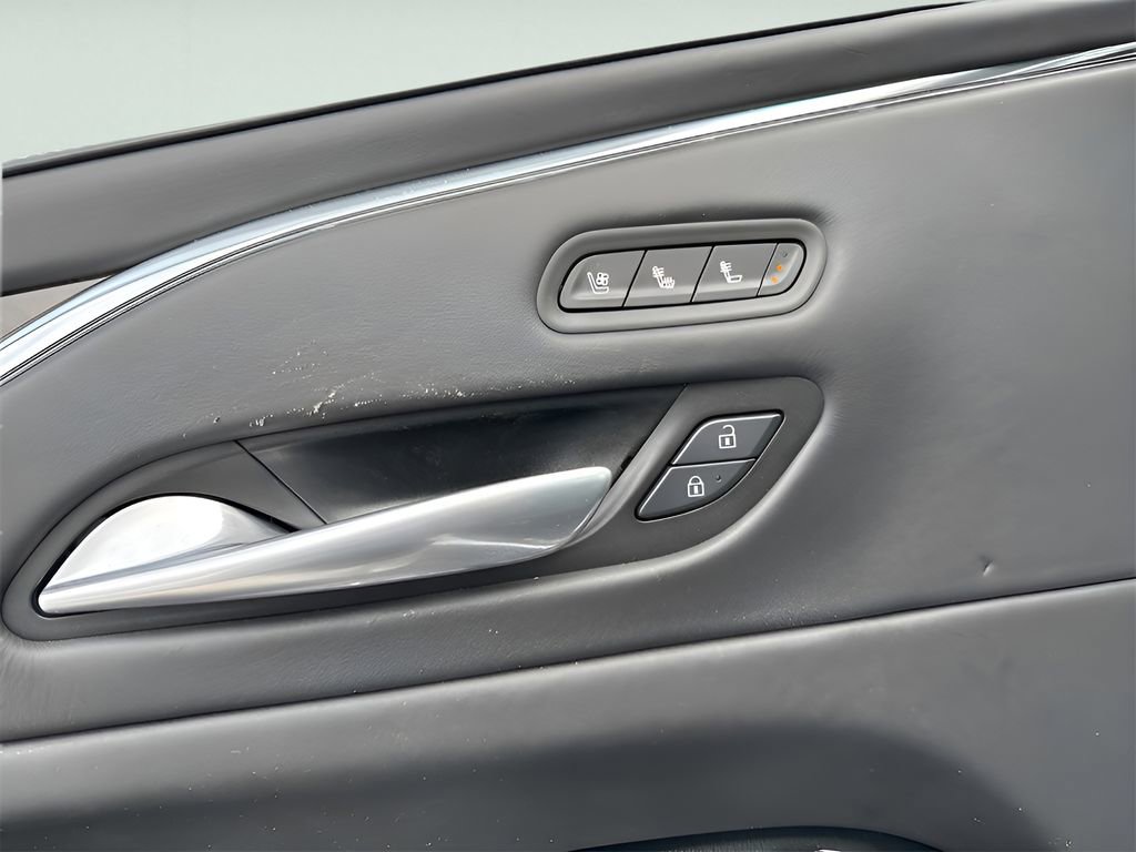 Used 2024 Cadillac Escalade Premium Luxury Platinum image 38